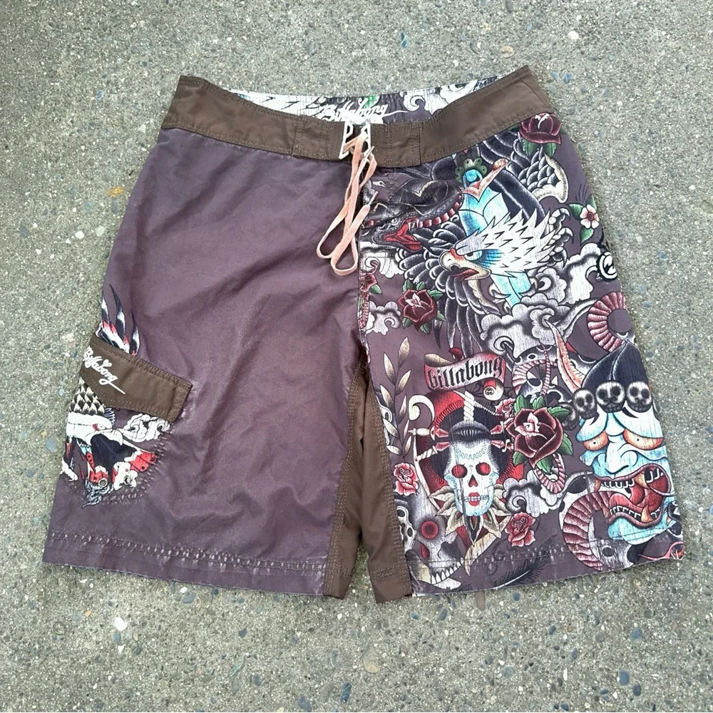 Y2K Billabong Board Shorts Snake/Eagle/Skull Tattoo Print Men's Size 38
